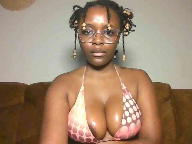 ChocoCaramel webcam