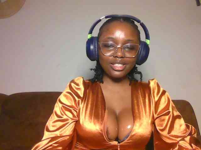 ChocoCaramel webcam