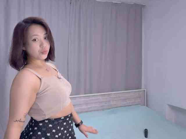 PurrrfectMiko webcam