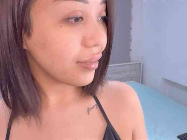 PurrrfectMiko webcam