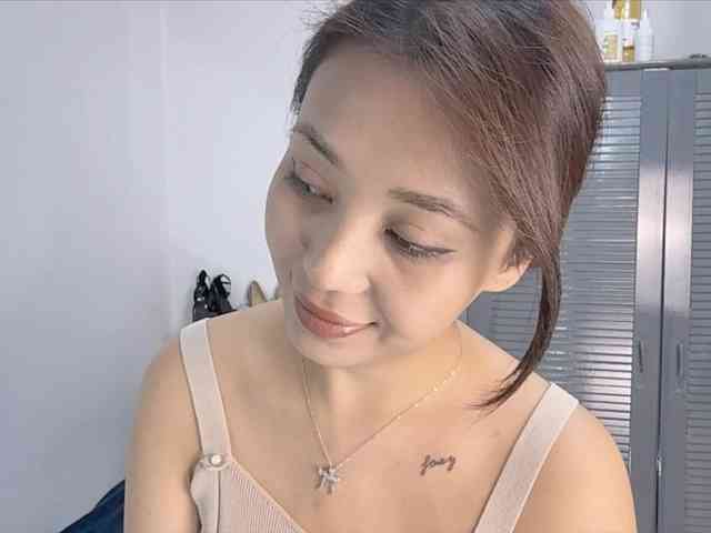 PurrrfectMiko webcam