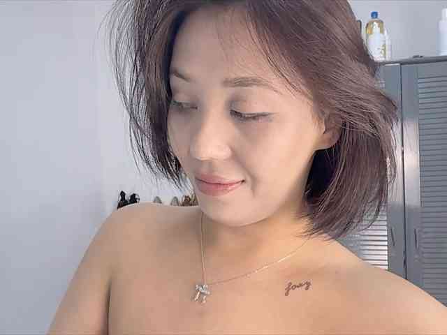 PurrrfectMiko webcam