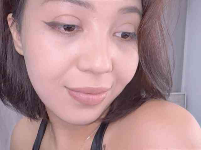 PurrrfectMiko webcam