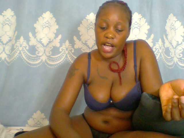  Prettydarksin chat room