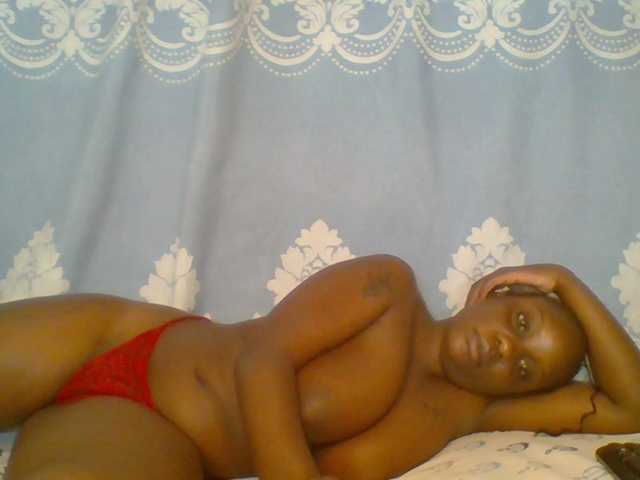 Prettydarksin's BongaCams show and profile