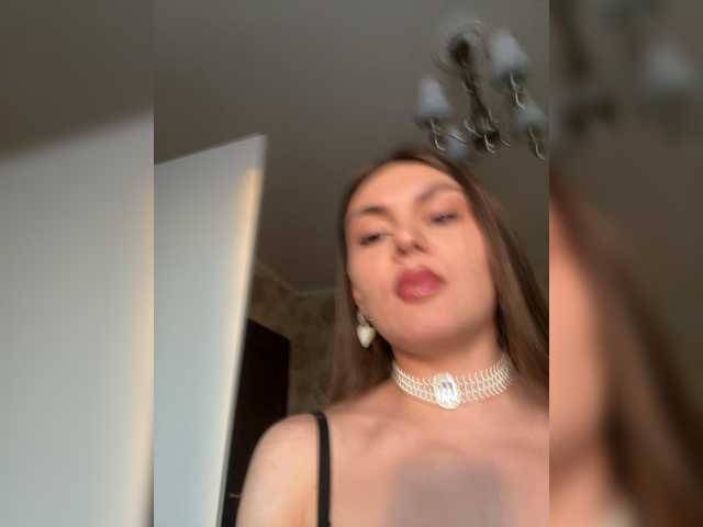 SpasVika's BongaCams show and profile