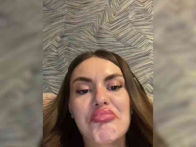Malishka007 webcam