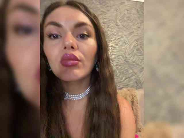 Malishka007 webcam