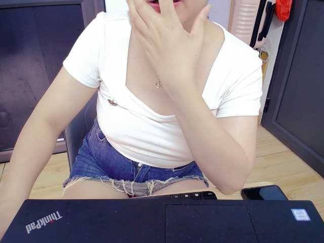 Bella6868 webcam bongacams model stream image