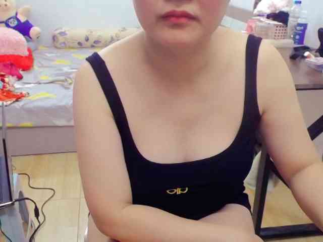 Bella6868 webcam