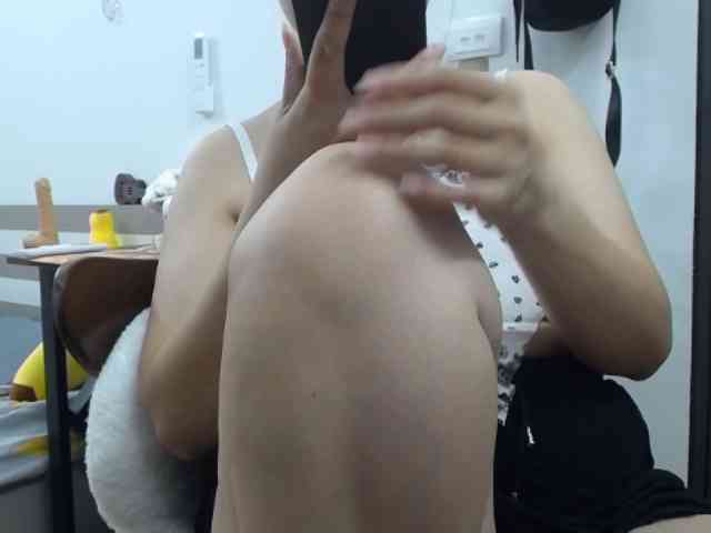 Bella6868 webcam