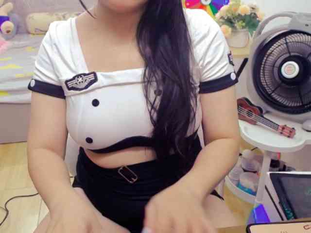 Bella6868 webcam