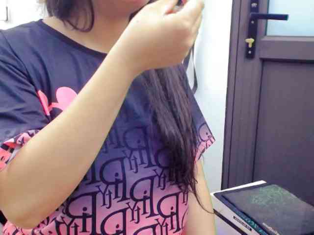Bella6868 webcam