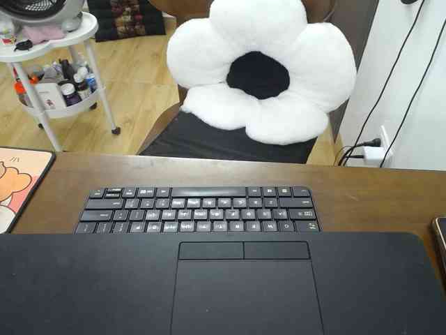 Bella6868 webcam