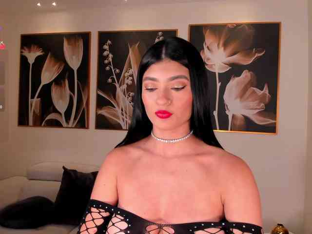 AriTylor webcam