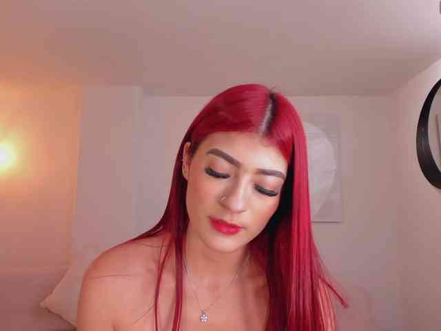 AriTylor webcam