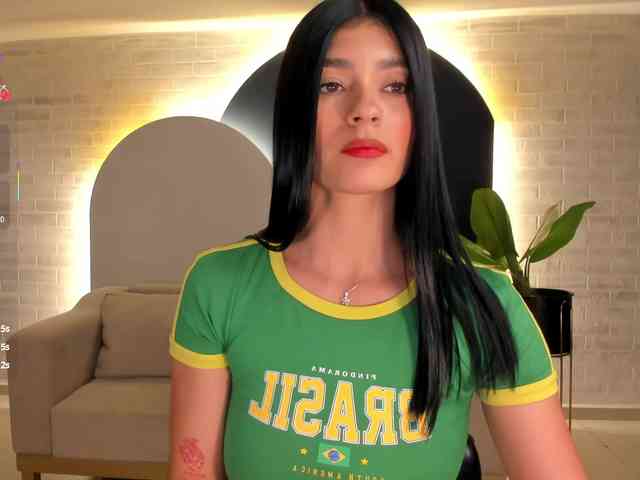 AriTylor webcam
