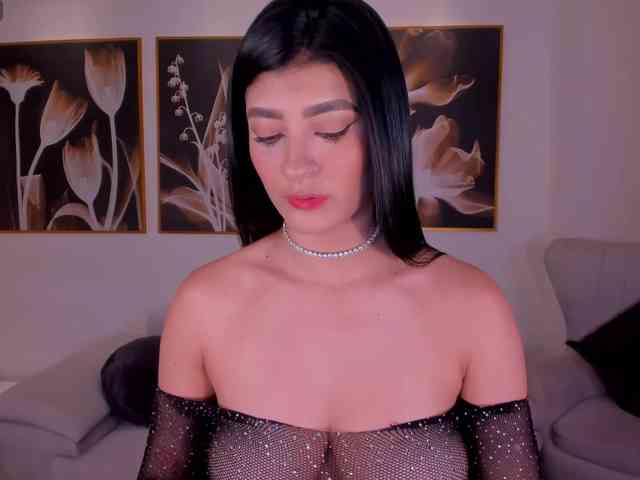 AriTylor webcam