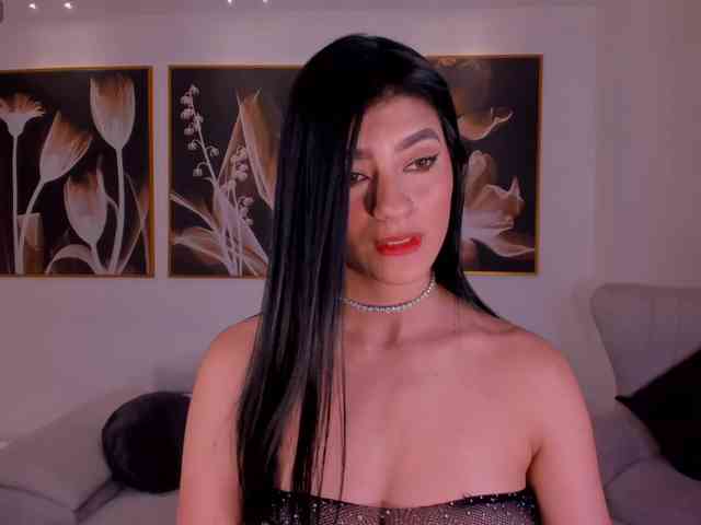 AriTylor webcam
