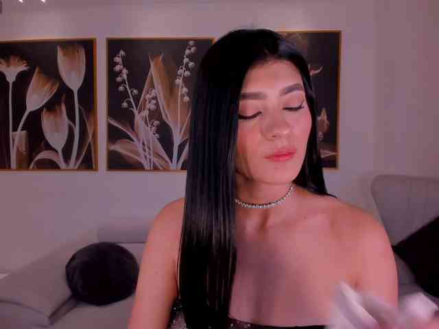 AriTylor webcam