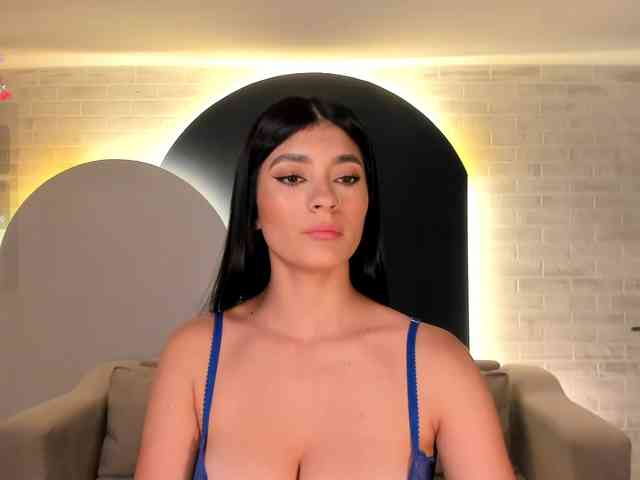 AriTylor webcam