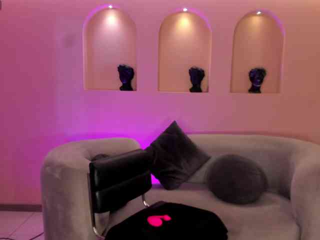 NiaSalvatore NiaSalvatore