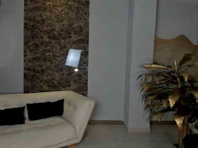 NiaSalvatore Live Webcam on BongaCams