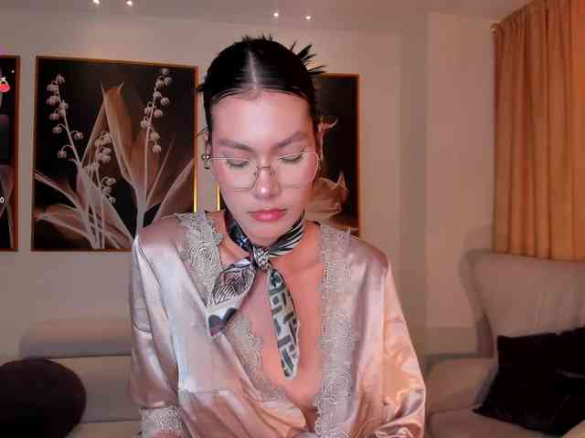 NiaSalvatore webcam
