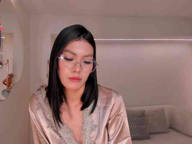 NiaSalvatore webcam