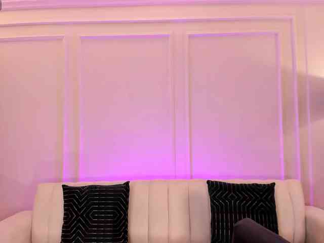 NiaSalvatore webcam