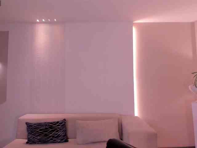 NiaSalvatore NiaSalvatore