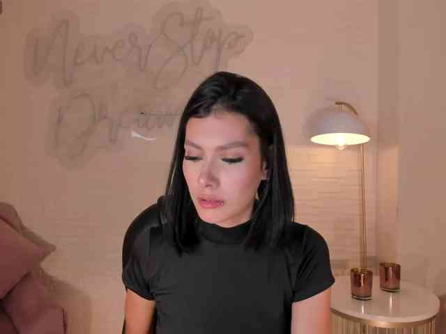 anonymous videochat NiaSalvatore