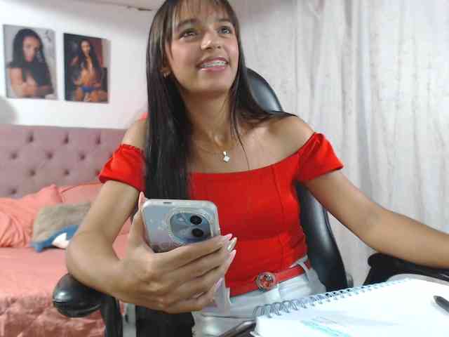 -mary-23 webcam