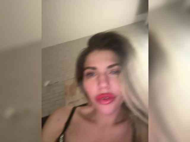 Sweet-Beauty Live Webcam on {site_name}