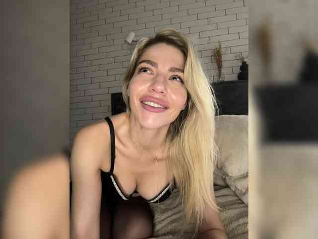 VIOLA-Sweet-Beauty webcam