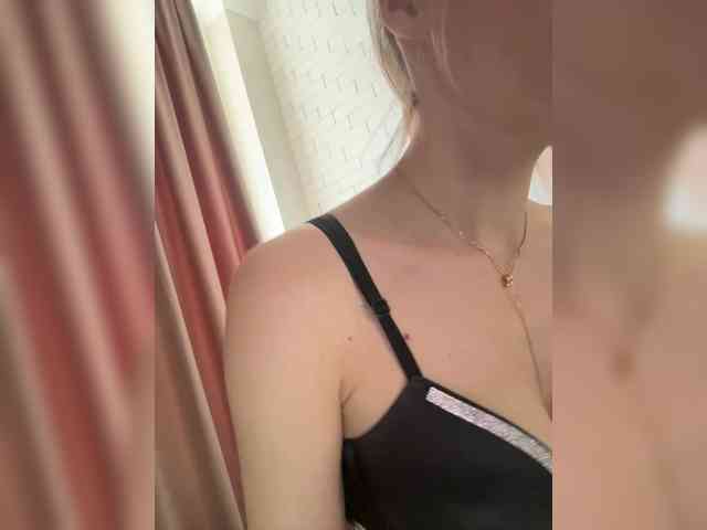 VIOLA-Sweet-Beauty webcam