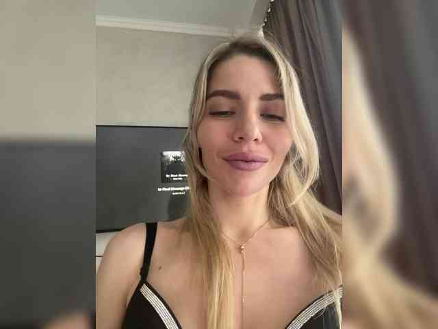 VIOLA-Sweet-Beauty webcam