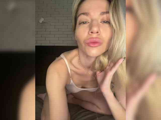 VIOLA-Sweet-Beauty webcam
