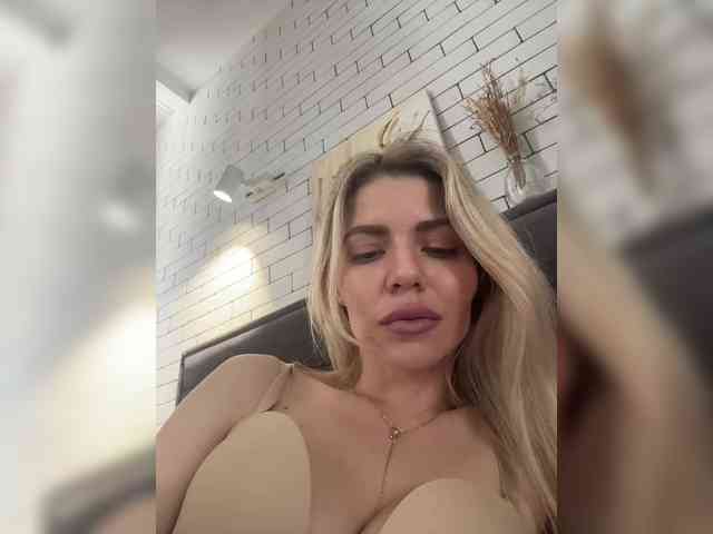VIOLA-Sweet-Beauty webcam