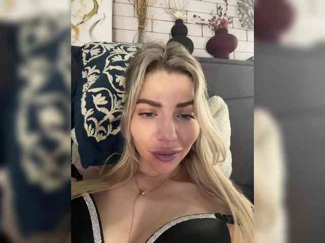 VIOLA-Sweet-Beauty webcam