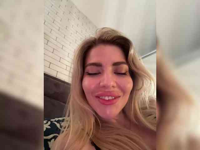VIOLA-Sweet-Beauty webcam