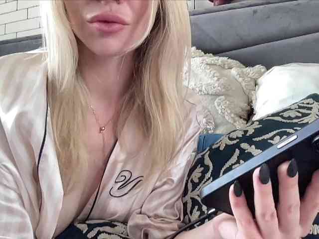 VIOLA-Sweet-Beauty webcam