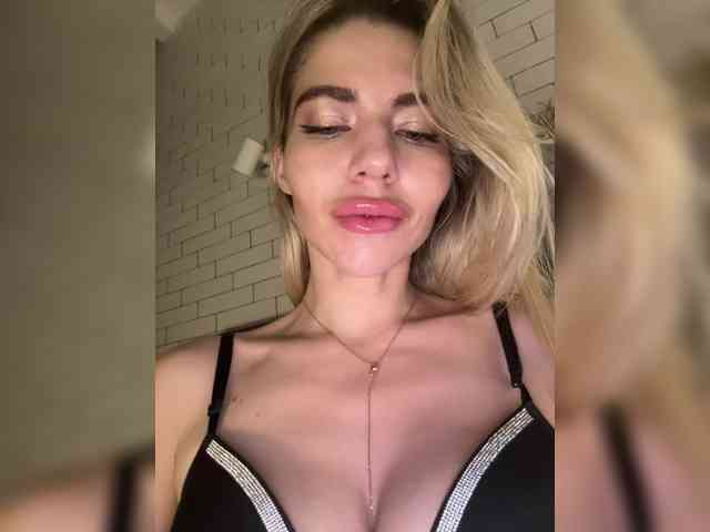 VIOLA-Sweet-Beauty webcam
