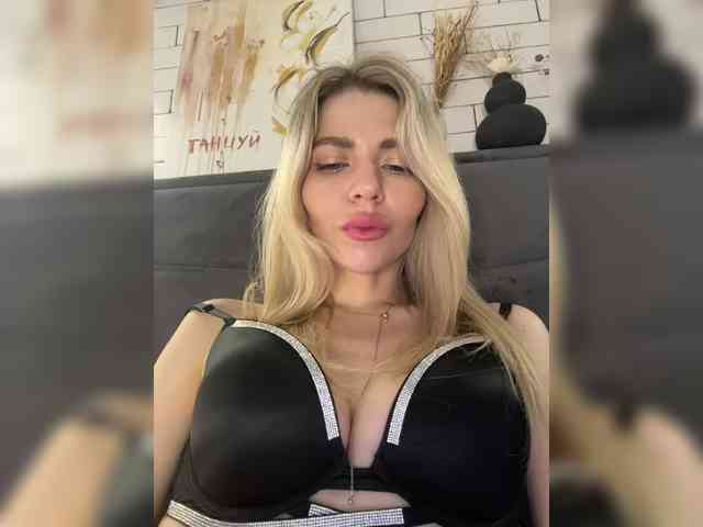 VIOLA-Sweet-Beauty webcam