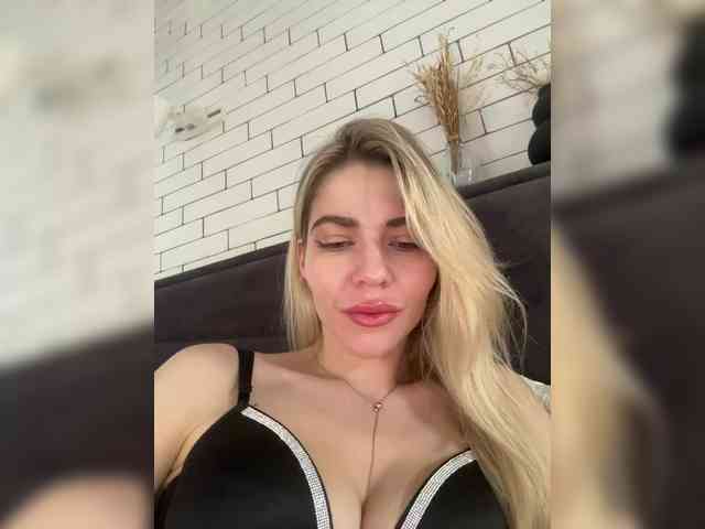 VIOLA-Sweet-Beauty webcam