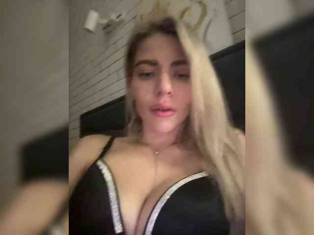 webcam voyeur Sweet-Beauty