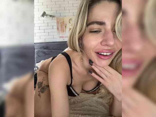 VIOLA-Sweet-Beauty webcam