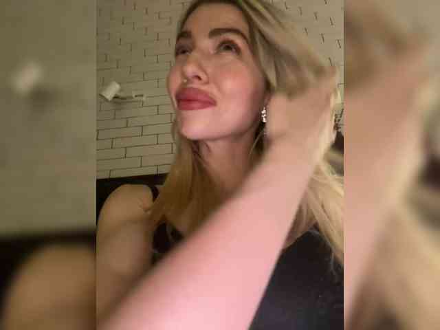 VIOLA-Sweet-Beauty webcam