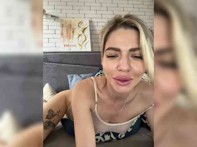 VIOLA-Sweet-Beauty webcam