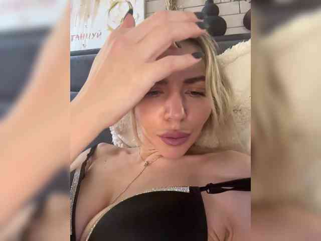 VIOLA-Sweet-Beauty webcam